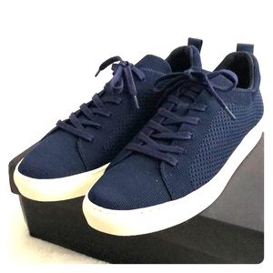 Men’s Banana Republic Sneakers Wylie Knit 8 NIB